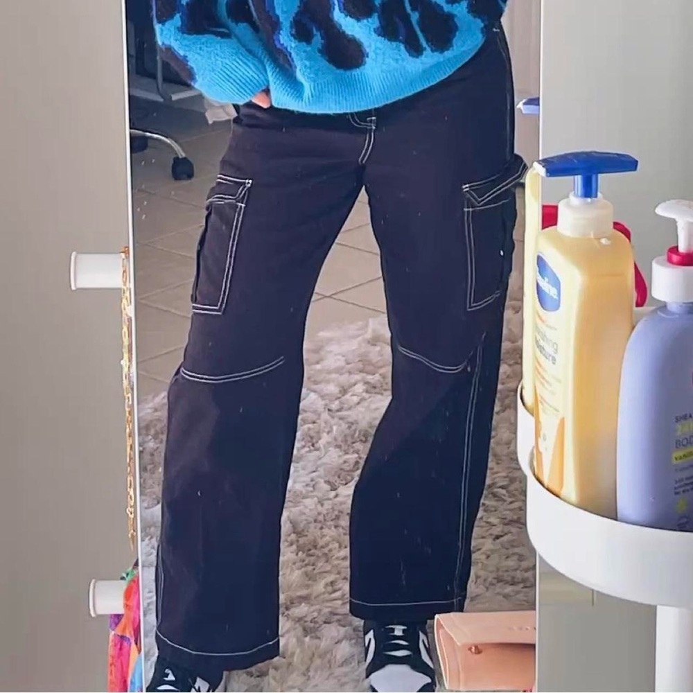 Black cargo pants